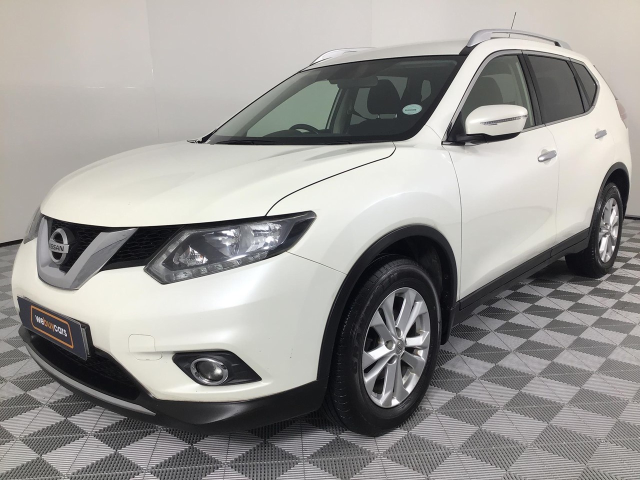 Used 2017 Nissan X Trail 2.5 SE 4x4 CVT (T32) for sale | WeBuyCars